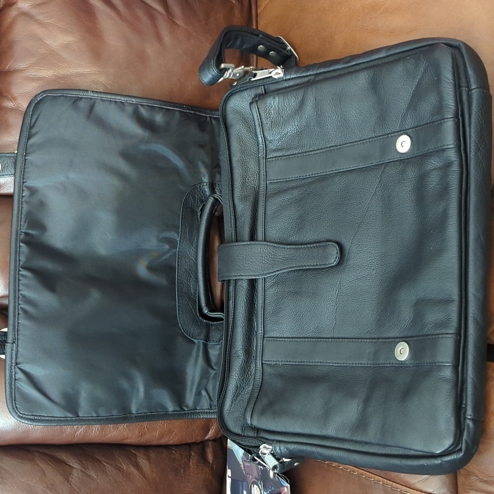 Canyon Outback Leather Goods, Inc. Unisex Leather Briefcase - Picture 6 of 7